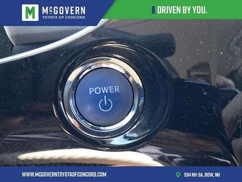 Used 2017 Toyota Prius Prime Plus FWD image 22