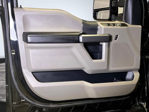 Used 2022 Ford F250 XLT image 20