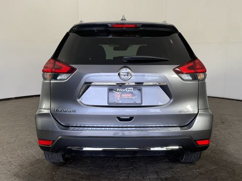 Used 2018 Nissan Rogue SL w/ Premium Package AWD/4WD image 6