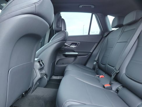 New 2026 Mercedes-Benz GLC 300 GLC 300 image 10