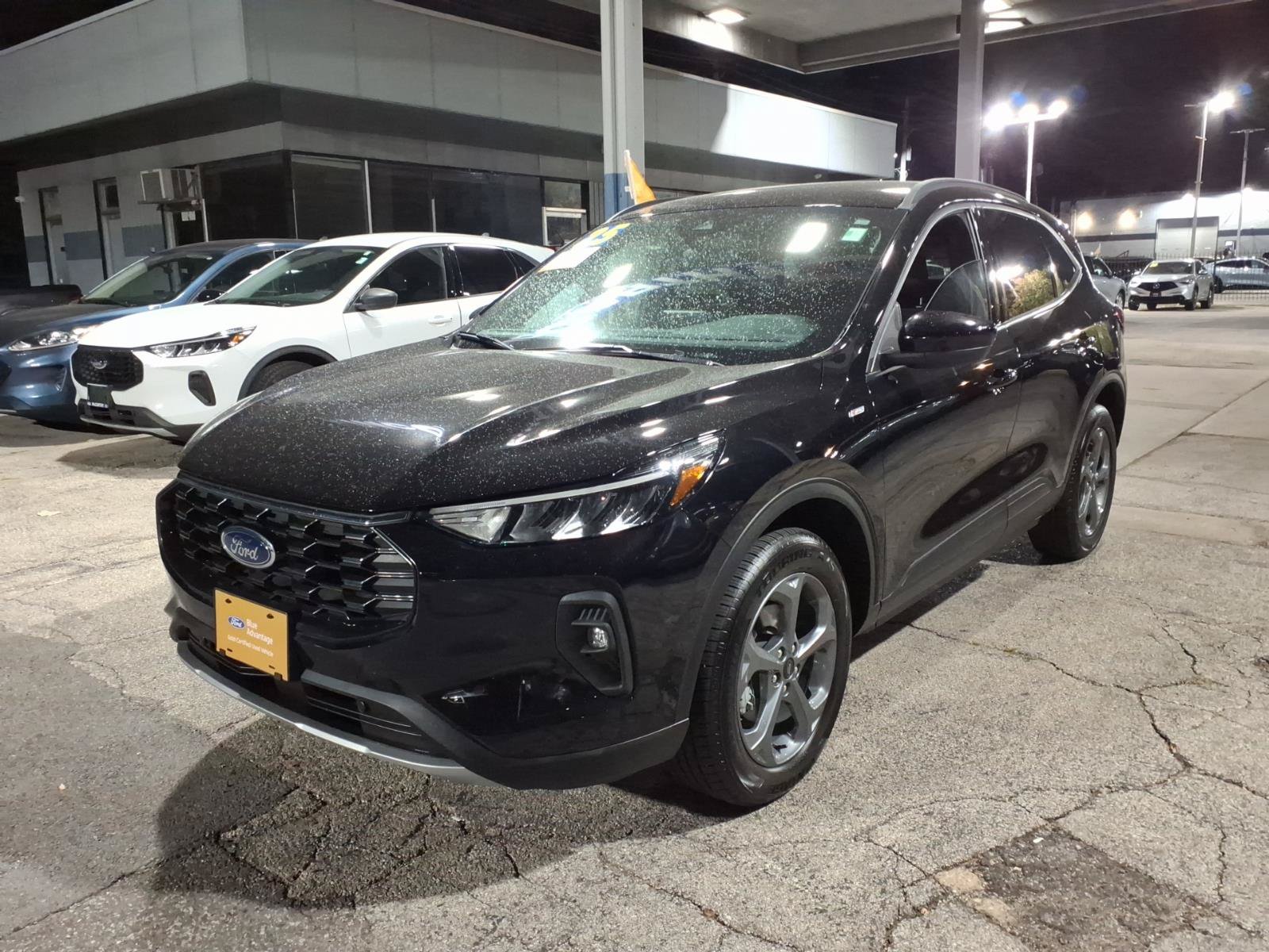 Certified 2025 Ford Escape ST-Line Select AWD/4WD image 7