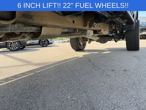 Used 2024 GMC Sierra 2500 AT4 w/ AT4 Premium Plus Package AWD/4WD image 28