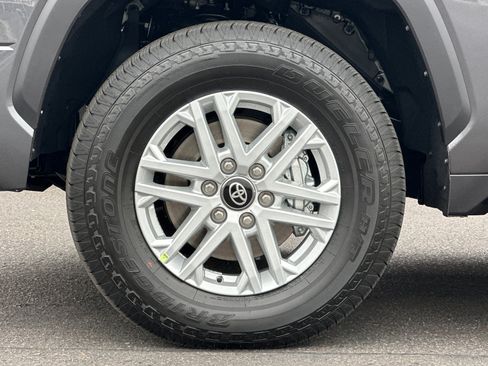 New 2026 Toyota Tundra SR5 w/ SR5 Convenience Package RWD image 25