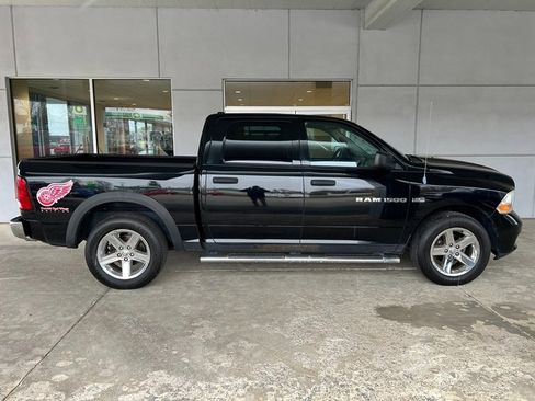 Used 2012 RAM 1500 Express w/ ST Popular Equipment Group image 6