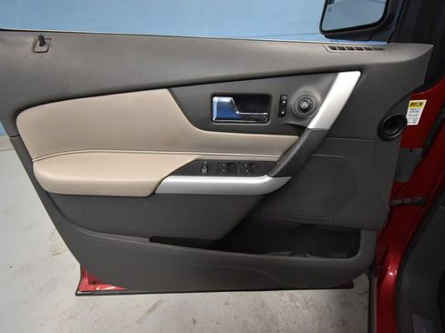 Used 2011 Ford Edge Limited FWD image 5