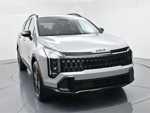 New 2026 Kia Sportage X-Line image 2