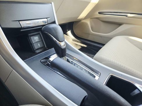 Used 2014 Honda Accord LX image 19