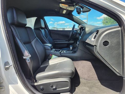 Used 2018 Dodge Charger GT image 15