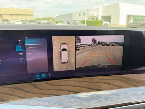 New 2026 Cadillac Escalade Platinum Sport AWD/4WD image 24