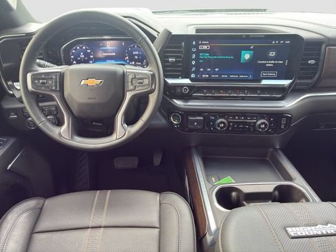 Used 2025 Chevrolet Silverado 3500 High Country w/ High Country Premium Package AWD/4WD image 15
