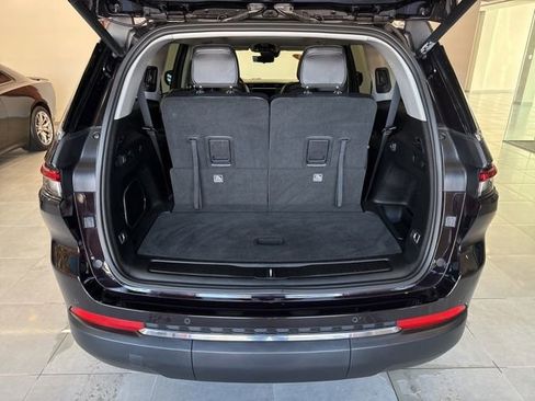 Used 2022 Jeep Grand Cherokee L Limited w/ Luxury Tech Group II image 48