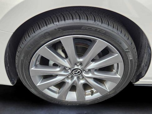 Certified 2025 MAZDA MAZDA3 s FWD image 9