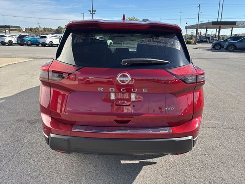 New 2026 Nissan Rogue SV image 4