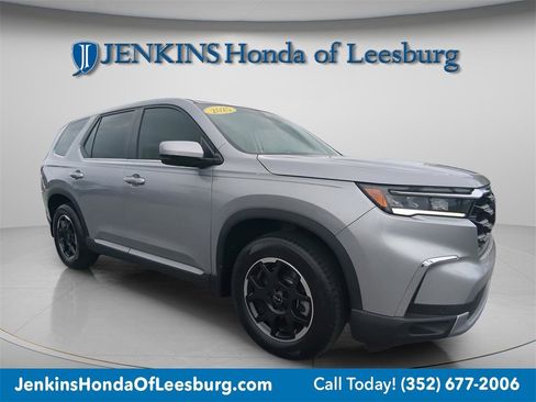 Certified 2025 Honda Pilot EX-L image 7