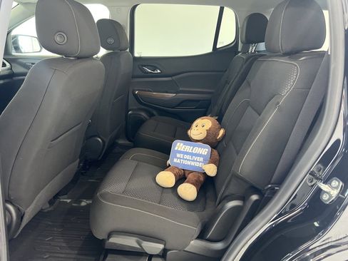 Used 2023 GMC Acadia SLE w/ LPO, Floor Liner Package image 41