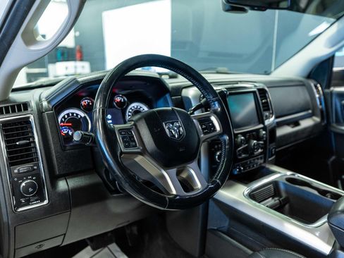 Used 2018 RAM 2500 Laramie w/ Sport Appearance Group AWD/4WD image 11