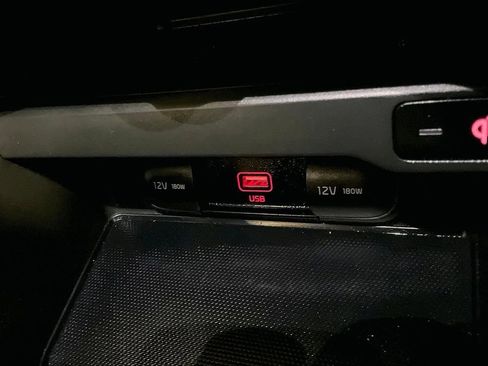 Used 2020 Kia Soul GT-Line w/ GT 2.0L Power Sunroof Package image 17