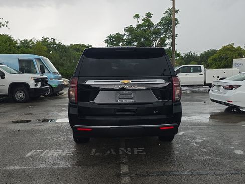 Used 2024 Chevrolet Tahoe LT RWD image 6