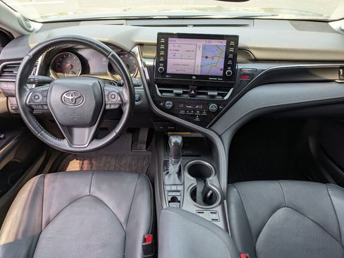 Used 2021 Toyota Camry XSE w/ Navigation Package image 13
