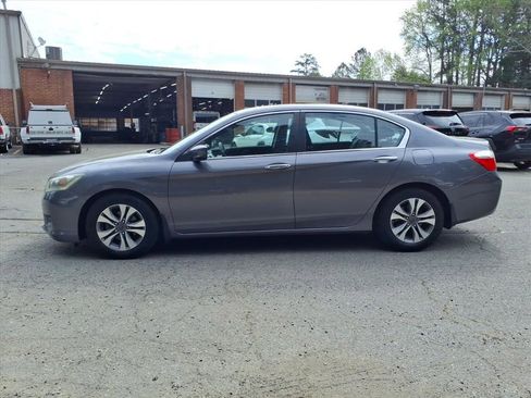 Used 2014 Honda Accord LX image 31