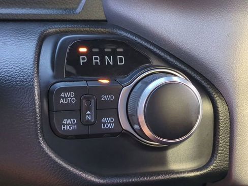 Used 2022 RAM 1500 Big Horn AWD/4WD image 21