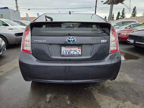 Used 2012 Toyota Prius Prius II image 3