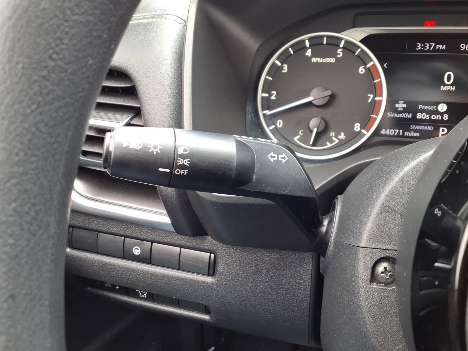 Used 2023 Nissan Rogue SV FWD image 23