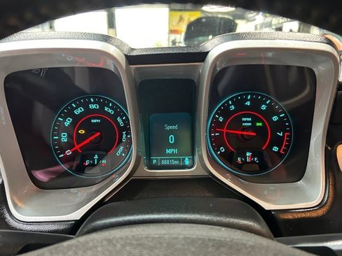 Used 2015 Chevrolet Camaro LT w/ 1LT Preferred Package image 16