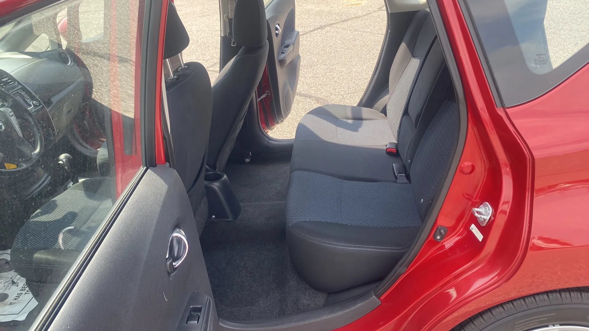Used 2015 Nissan Versa Note SV w/ SV Convenience Package FWD image 14