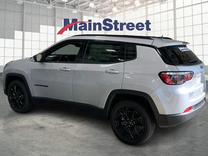 New 2026 Jeep Compass Latitude