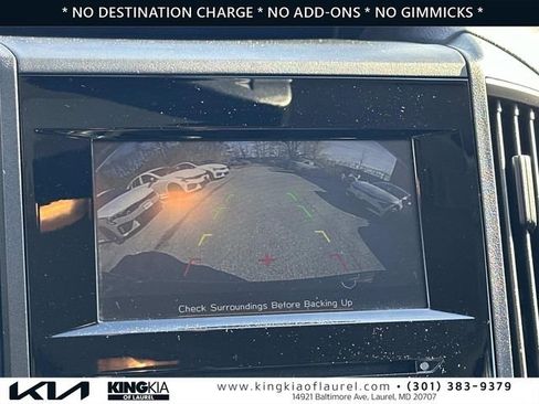 Used 2023 Subaru Crosstrek 2.0i Premium image 4