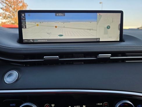 Used 2023 Genesis GV70 2.5T w/ Sport Prestige Package image 46