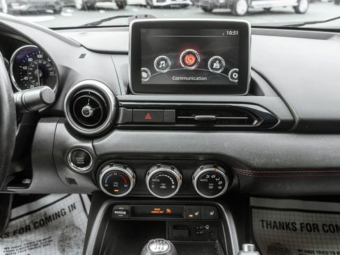 Used 2017 MAZDA MX-5 Miata RF Grand Touring image 13