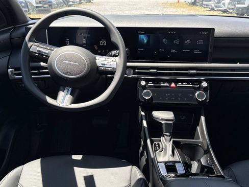 New 2026 Hyundai Santa Cruz SEL AWD/4WD image 2