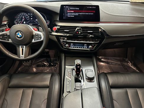Used 2019 BMW M5 w/ Executive Package image 27