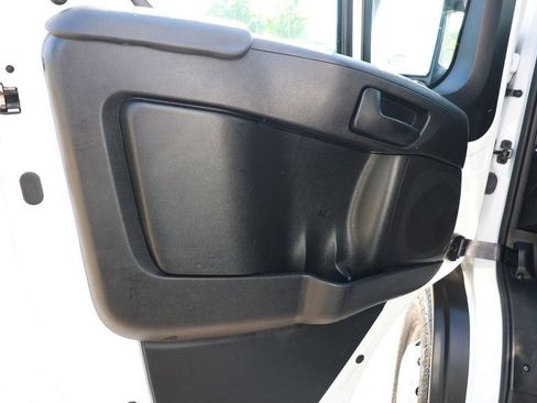 Used 2023 RAM ProMaster 2500 FWD image 10