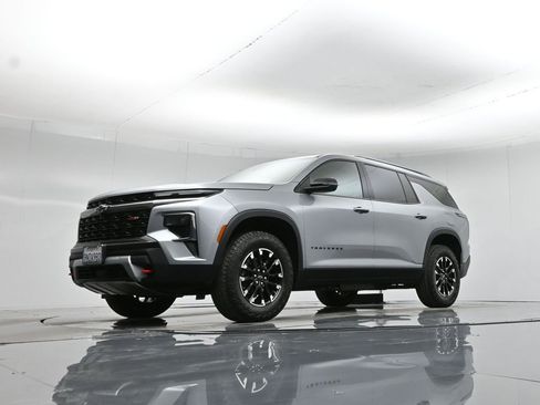 Used 2024 Chevrolet Traverse Z71 w/ LPO, Floor Liner Package image 46