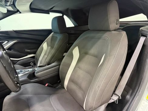 Used 2020 Chevrolet Camaro LT RWD image 19