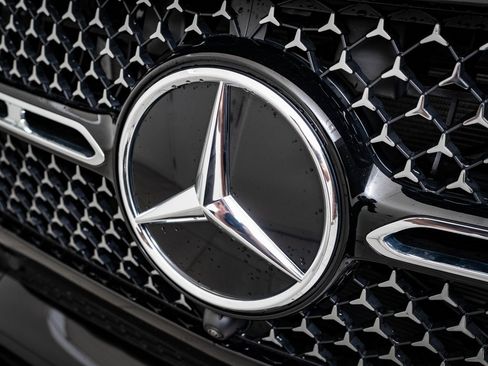 New 2026 Mercedes-Benz GLE 350 4MATIC image 3