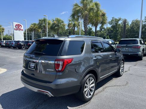 Used 2016 Ford Explorer Limited FWD image 10