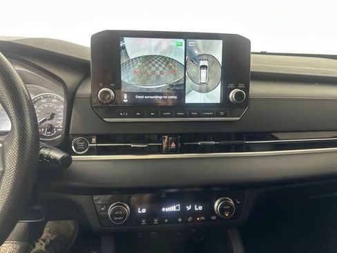 Used 2022 Mitsubishi Outlander SE image 22