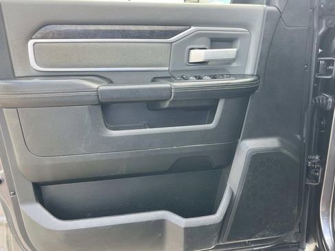 Used 2022 RAM 2500 Big Horn image 23