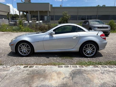 Used 2008 Mercedes-Benz SLK 350 image 6