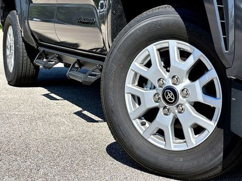 New 2026 Toyota Tacoma SR5 RWD image 2