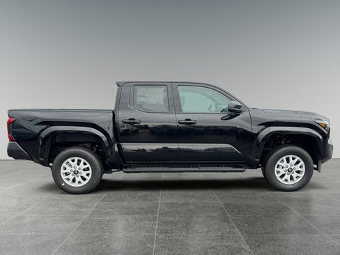 New 2026 Toyota Tacoma SR image 6
