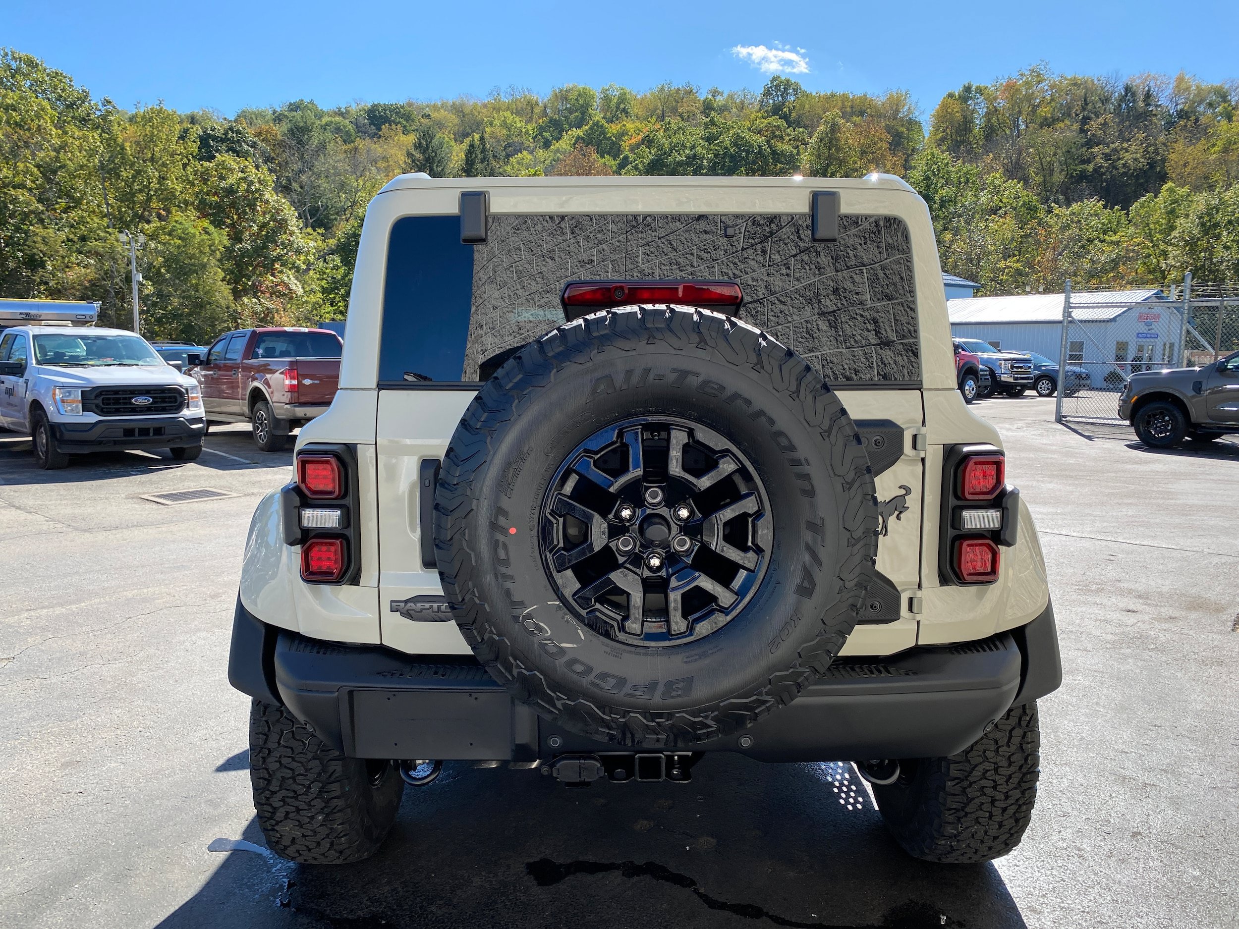 New 2026 Ford Bronco Raptor AWD/4WD image 9