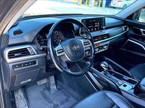 Used 2021 Kia Telluride LX image 17