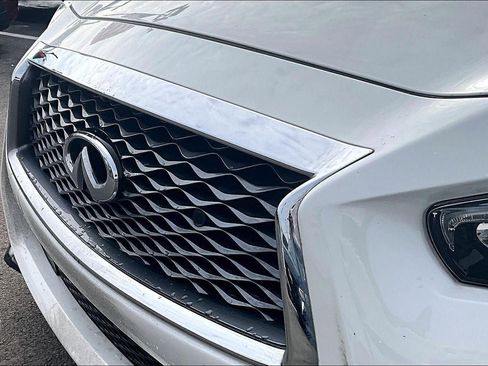 Used 2022 INFINITI Q50 Sensory image 24