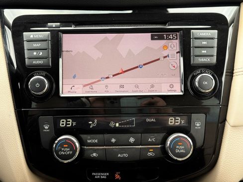 Used 2020 Nissan Rogue SL image 36