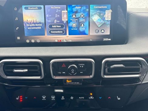 New 2026 Nissan Sentra SR image 12